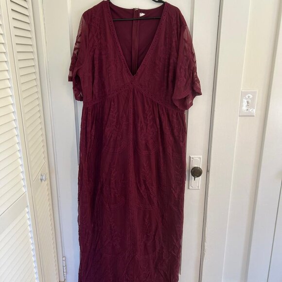 PinkBlush Burgundy Lace Mesh Overlay Plus Maternity Maxi Dress, 2X - Picture 4 of 5